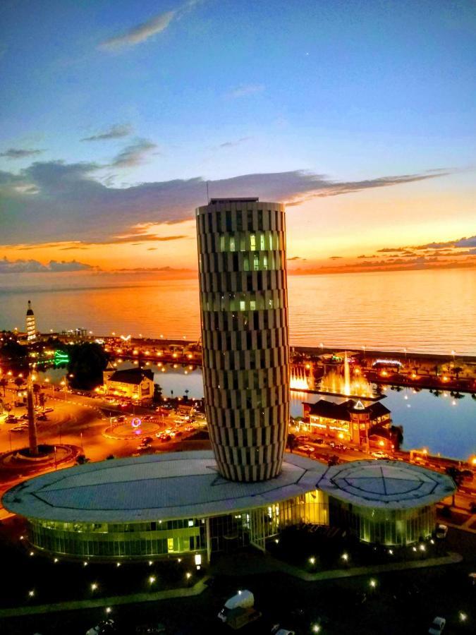 Апартамент С Видом На Море Batumi Zewnętrze zdjęcie